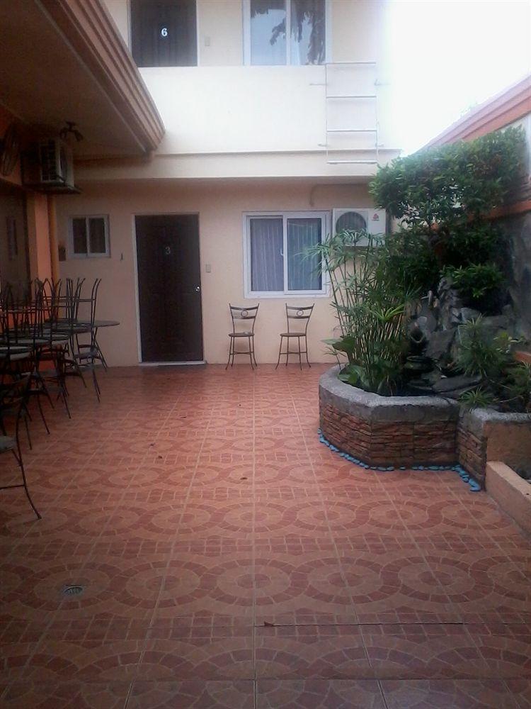 אנגלס Gani Hotel מראה חיצוני תמונה