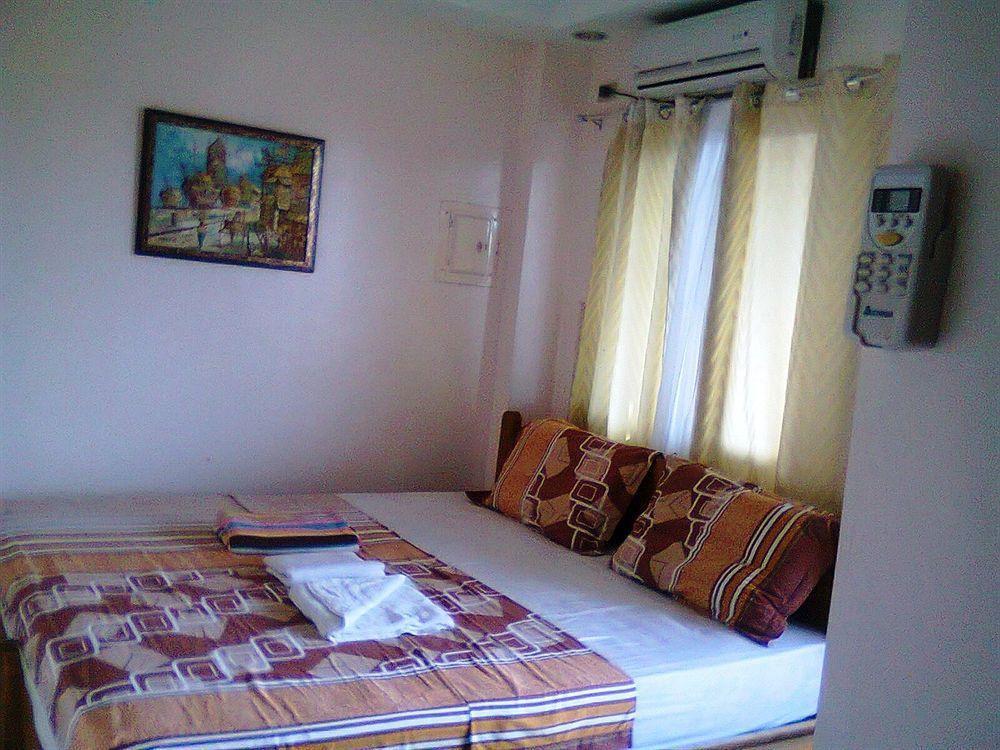 אנגלס Gani Hotel מראה חיצוני תמונה